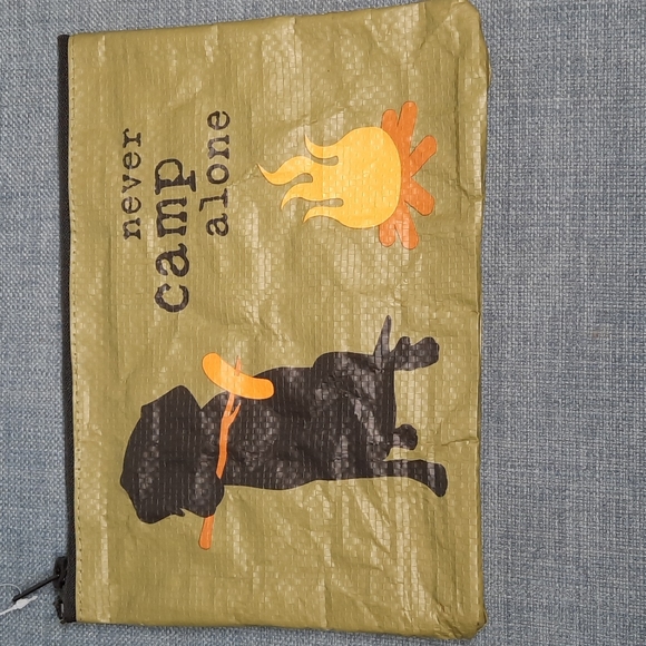 Gift Bag Essentials Pouch Bag Dog Never Camp Alone Retriever Black Lab Labrador - Picture 1 of 3